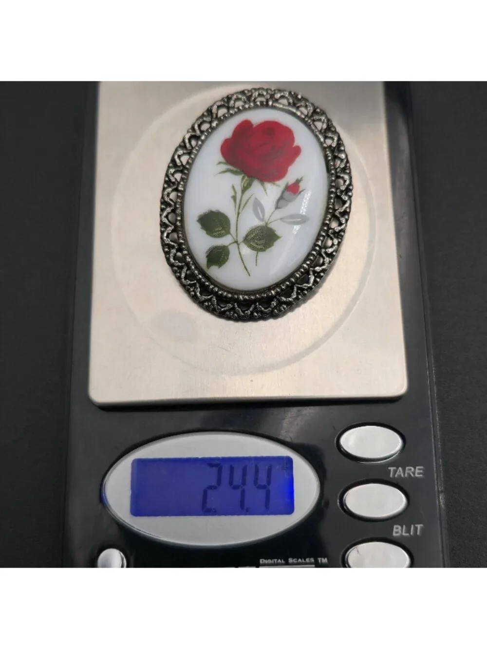 Vintage Red Rose Cameo -Floral with Filigree Frame Pin Brooch B1437